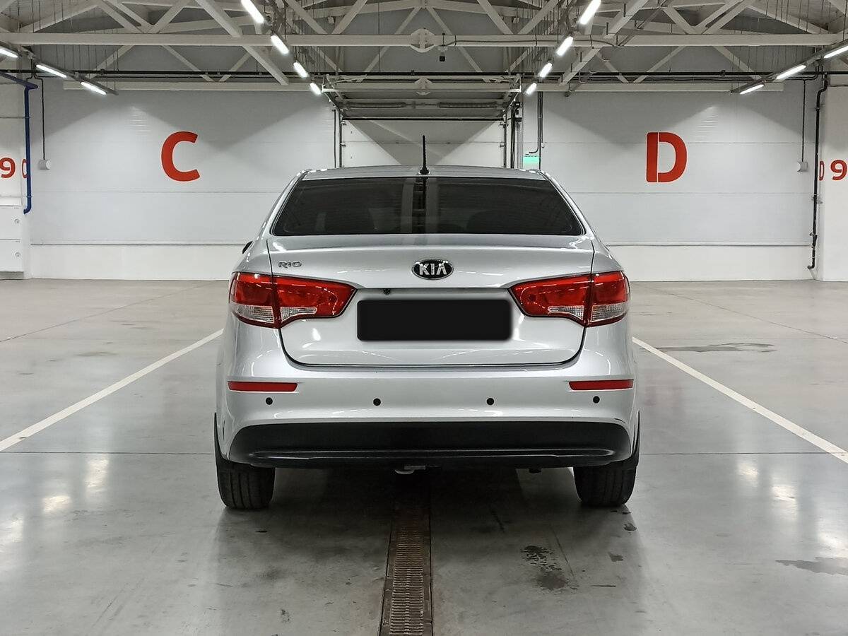 Купить Kia Rio с пробегом. Фото: #5