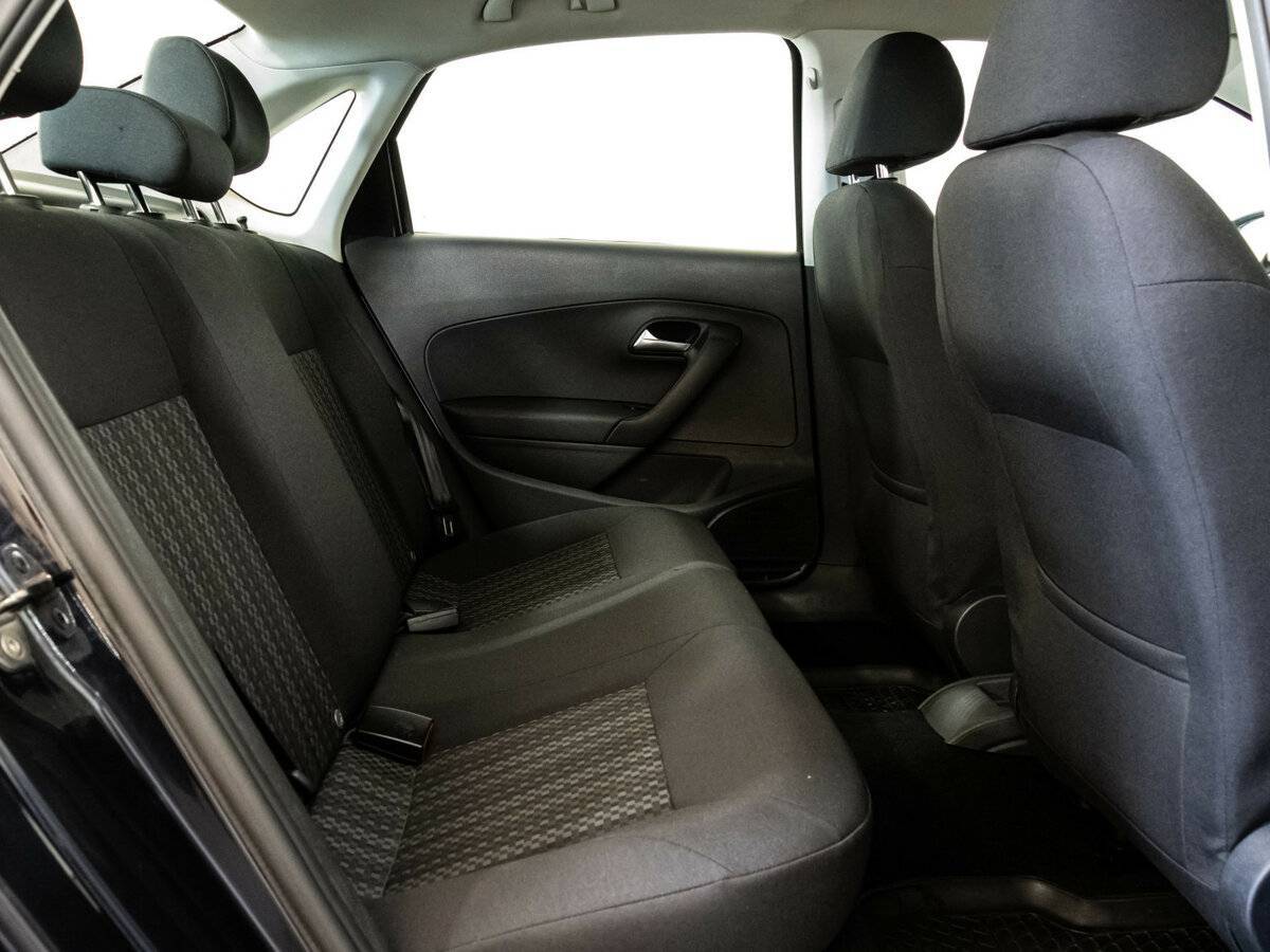 Купить Volkswagen Polo с пробегом. Фото: #13