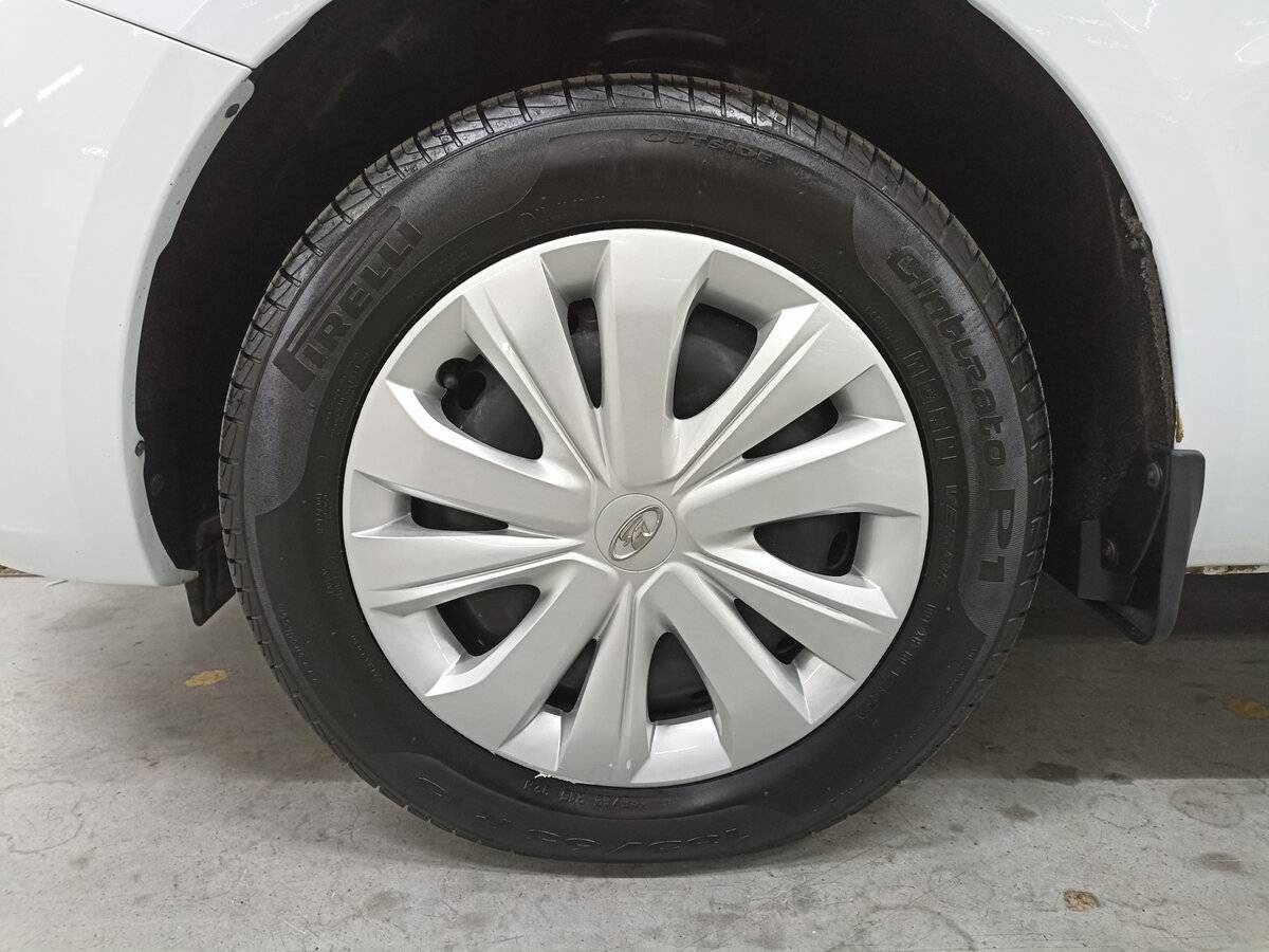 Купить Lada (ВАЗ) Vesta с пробегом. Фото: #17