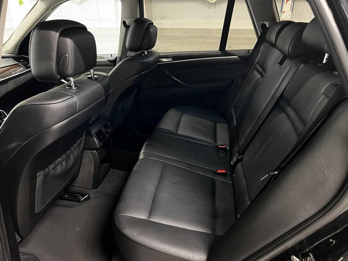Купить BMW X5 с пробегом. Фото: #11