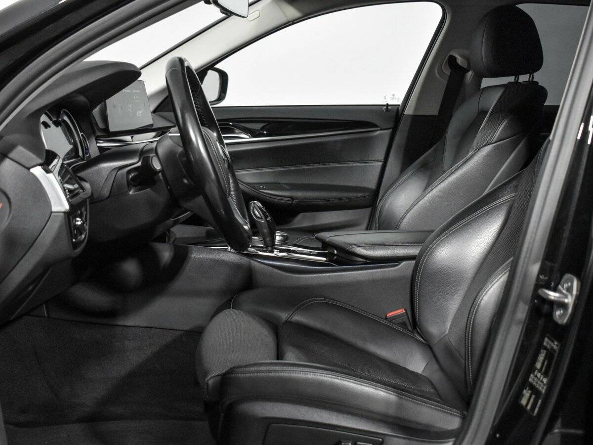 Купить BMW 5 серии с пробегом. Фото: #11