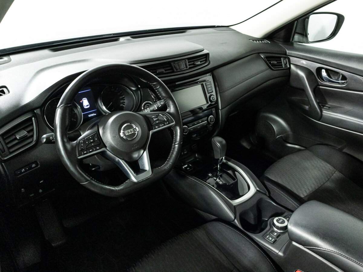 Купить Nissan X-Trail с пробегом. Фото: #10