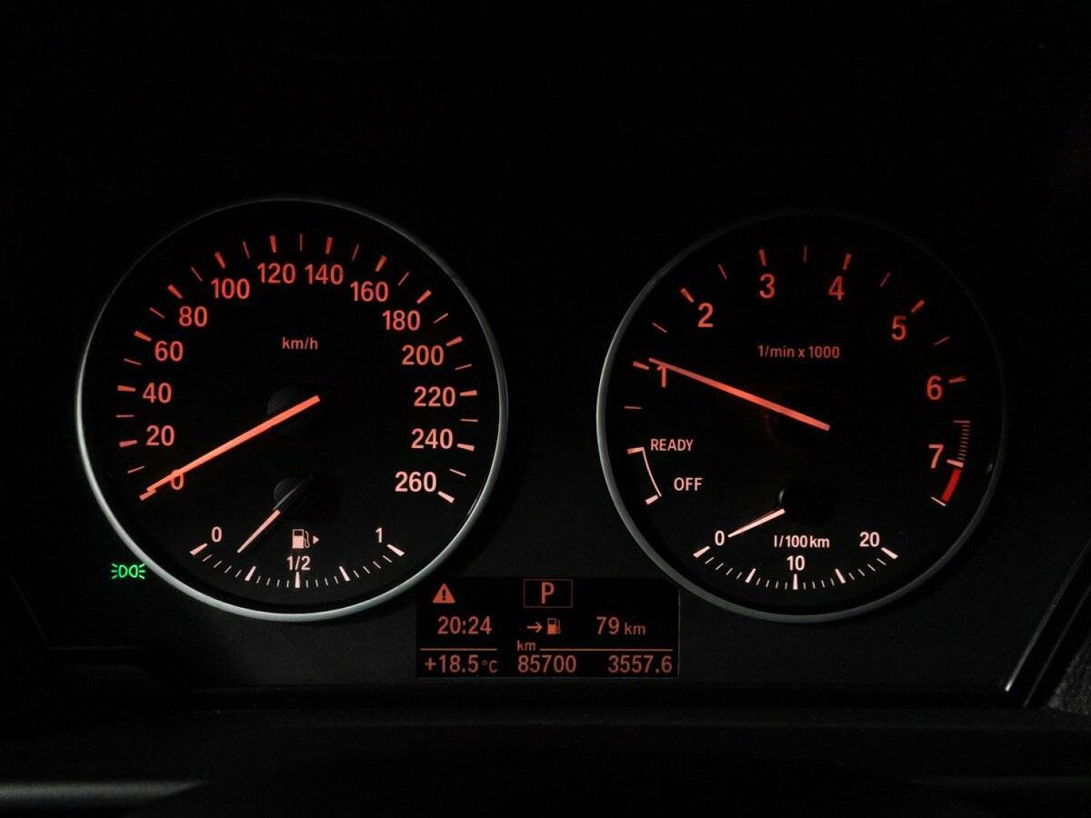 Купить BMW 1 серии с пробегом. Фото: #11