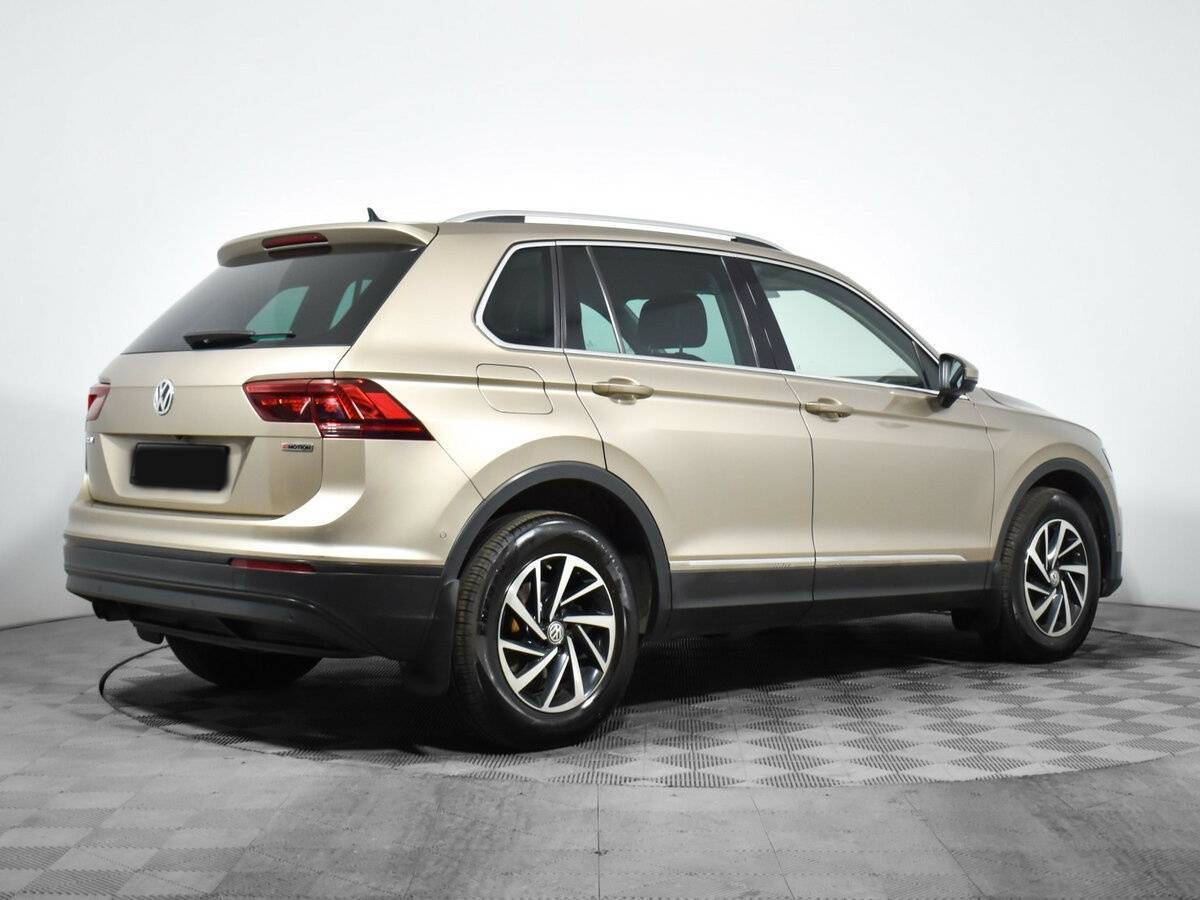 Купить Volkswagen Tiguan с пробегом. Фото: #4