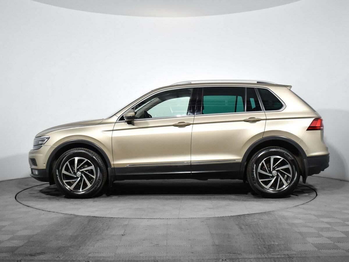 Купить Volkswagen Tiguan с пробегом. Фото: #7