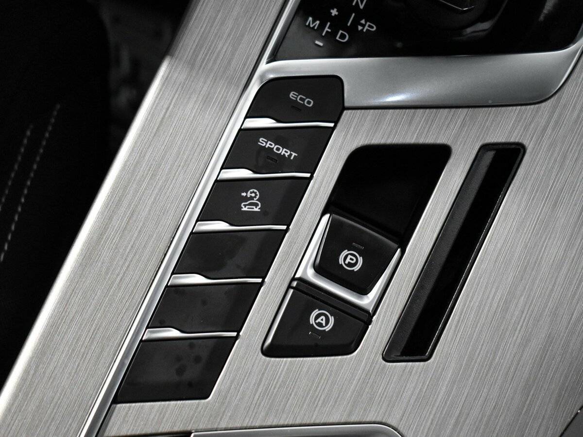 Купить Geely Coolray с пробегом. Фото: #11