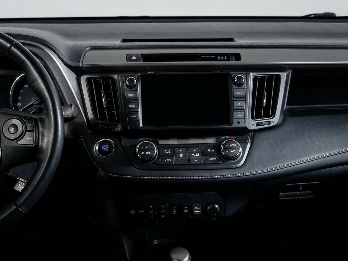 Купить Toyota RAV4 с пробегом. Фото: #12