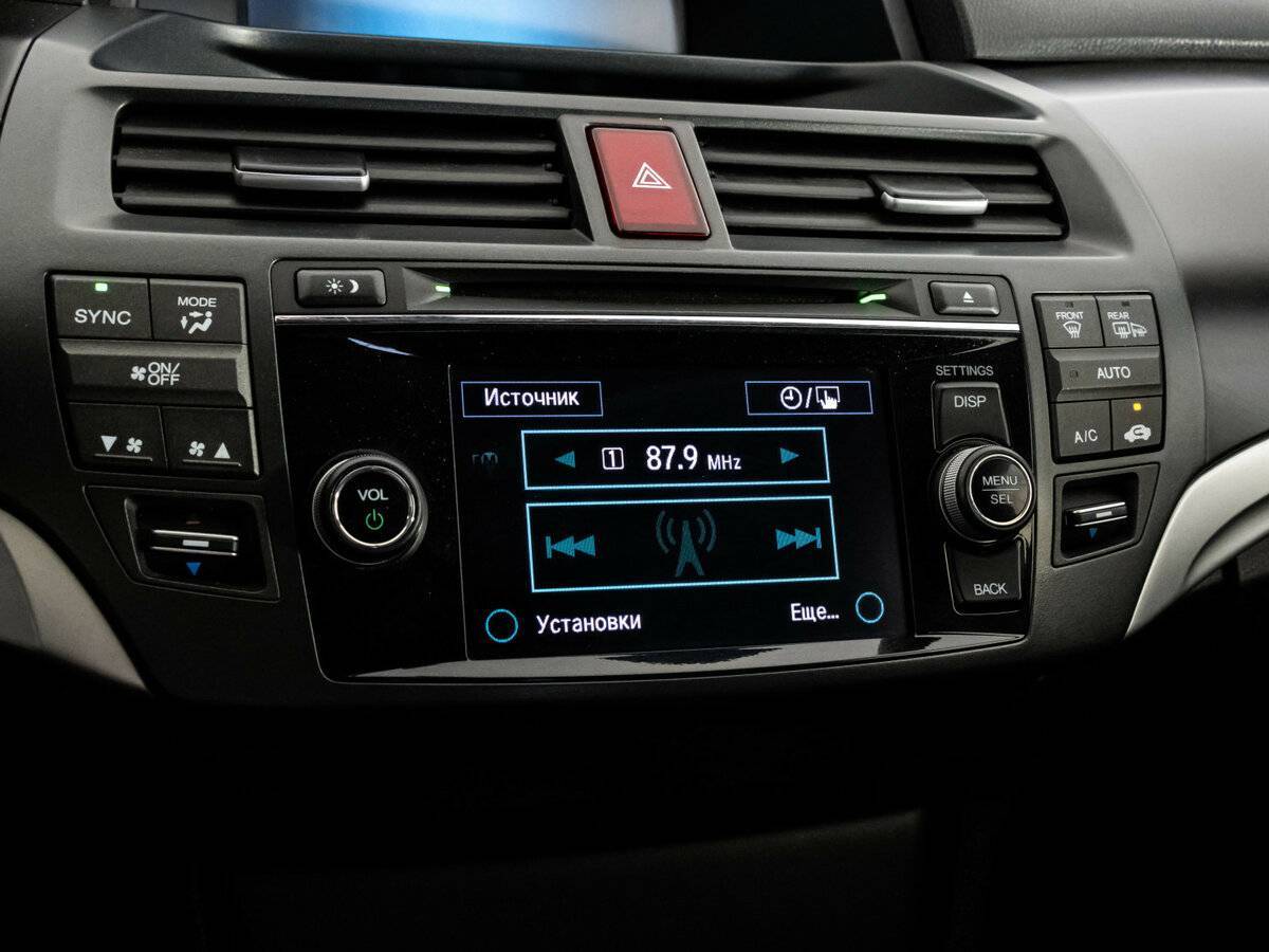 Купить Honda Crosstour с пробегом. Фото: #15