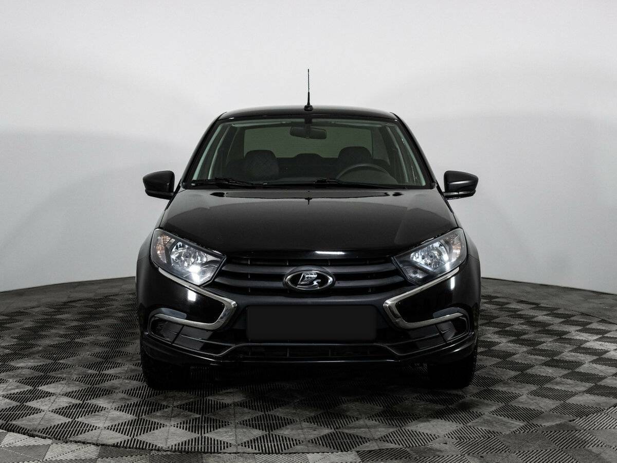 Купить Lada (ВАЗ) Granta с пробегом. Фото: #1