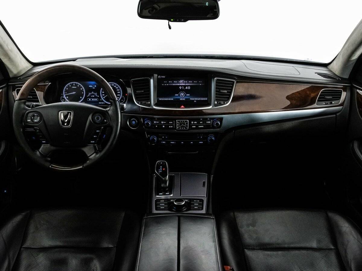 Купить Hyundai Equus с пробегом. Фото: #8