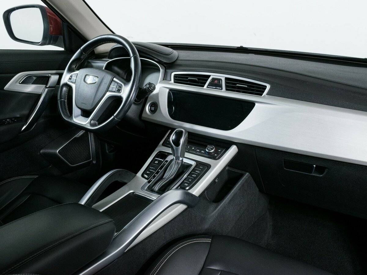 Купить Geely Atlas с пробегом. Фото: #9