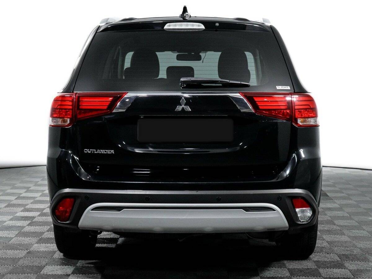 Купить Mitsubishi Outlander с пробегом. Фото: #5