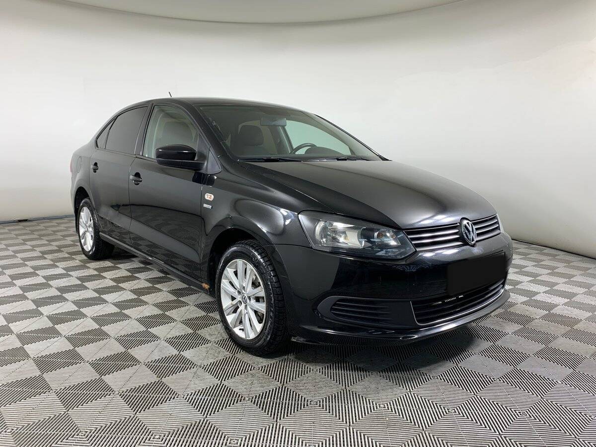 Купить Volkswagen Polo с пробегом. Фото: #2
