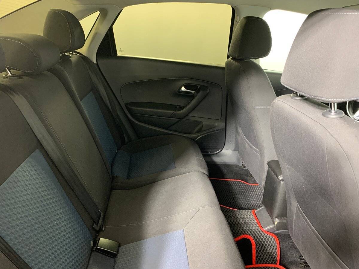 Купить Volkswagen Polo с пробегом. Фото: #13