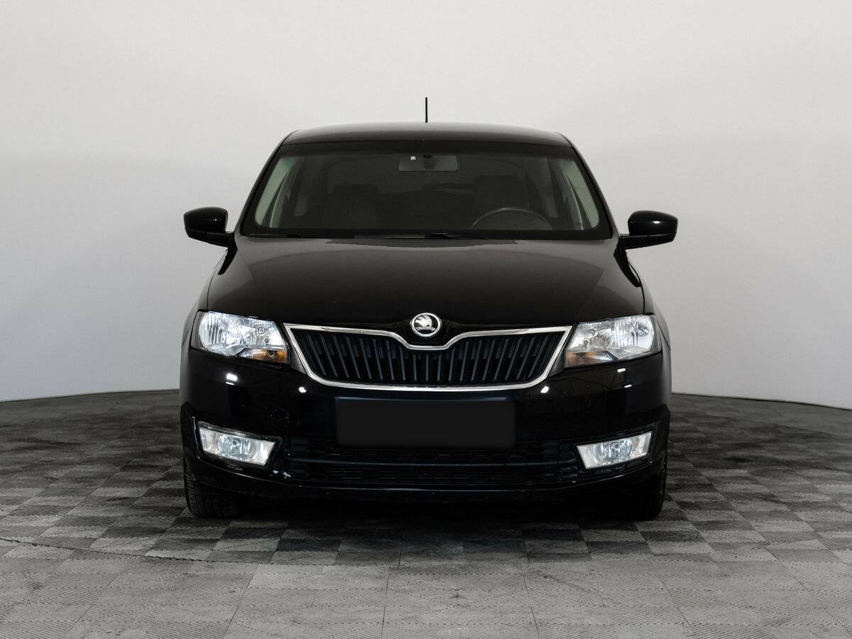 Купить Skoda Rapid с пробегом. Фото: #1