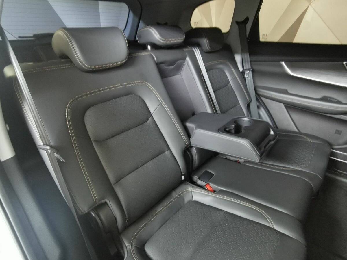 Купить Chery Tiggo 8 с пробегом. Фото: #12