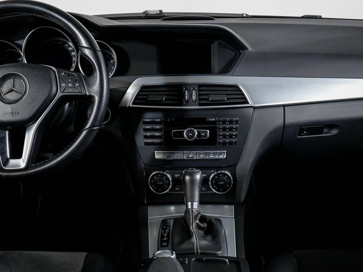 Купить Mercedes-Benz C-Класс с пробегом. Фото: #12