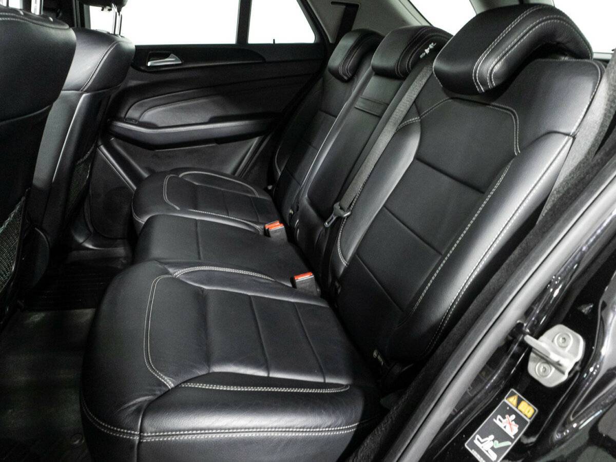 Купить Mercedes-Benz M-Класс с пробегом. Фото: #9