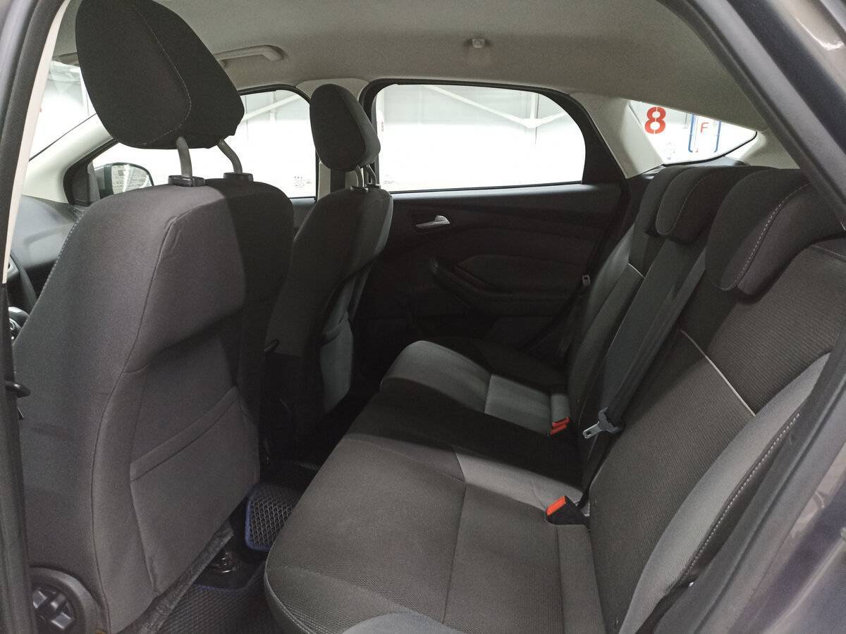 Купить Ford Focus с пробегом. Фото: #11