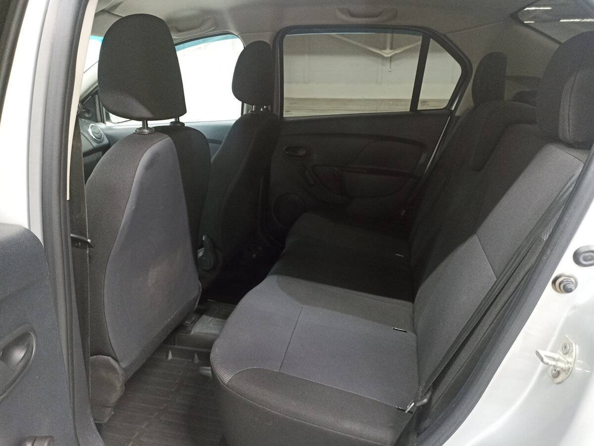 Купить Renault Logan с пробегом. Фото: #11