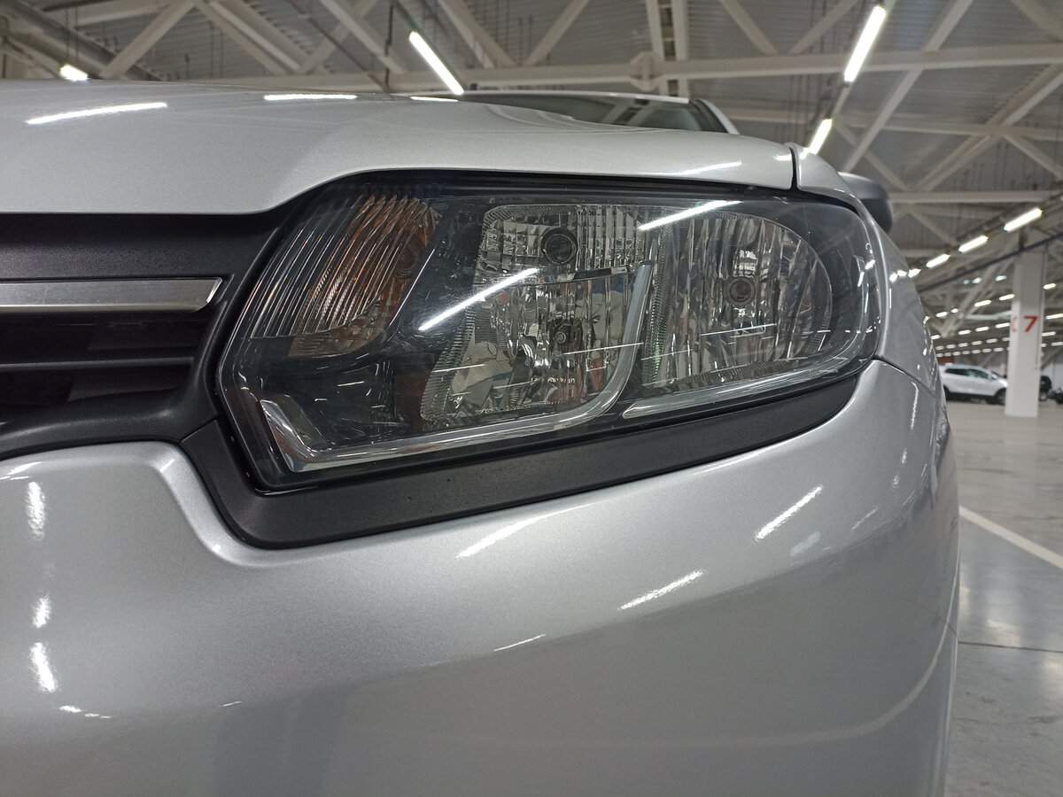 Купить Renault Logan с пробегом. Фото: #16