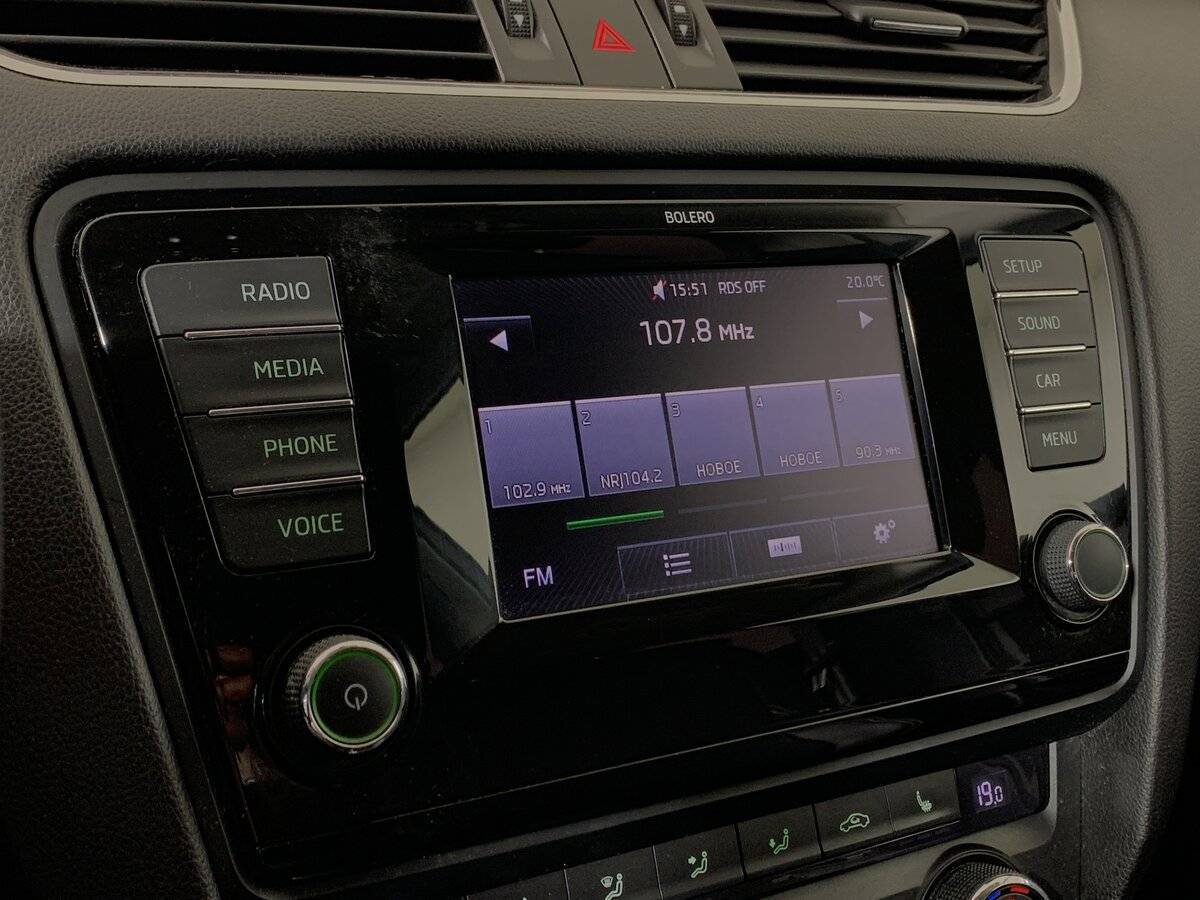 Купить Skoda Octavia с пробегом. Фото: #14