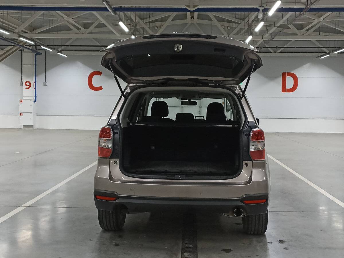 Купить Subaru Forester с пробегом. Фото: #9