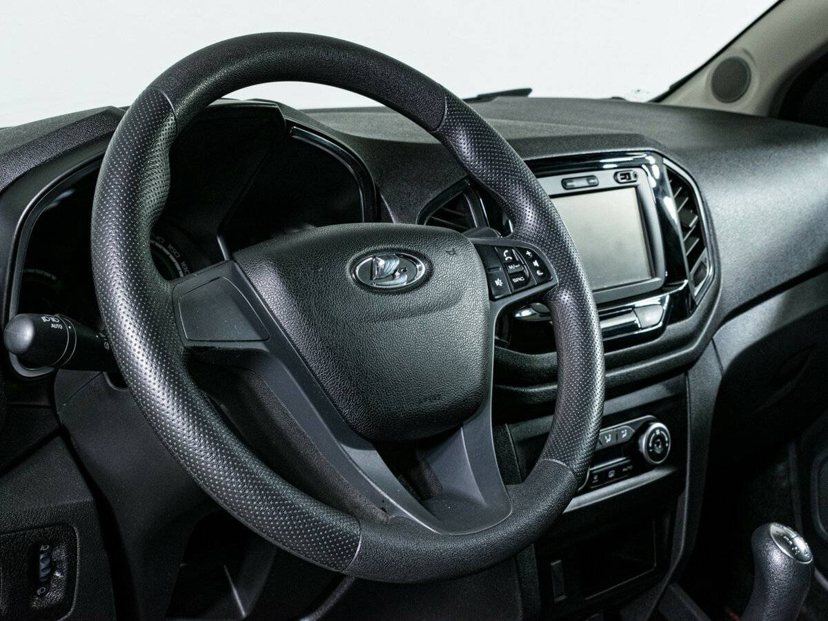 Купить Lada (ВАЗ) XRAY с пробегом. Фото: #13