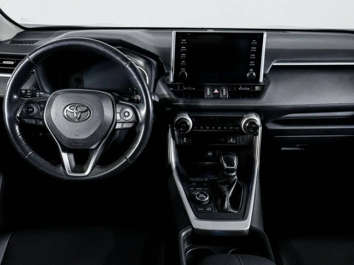 Купить Toyota RAV4 с пробегом. Фото: #11