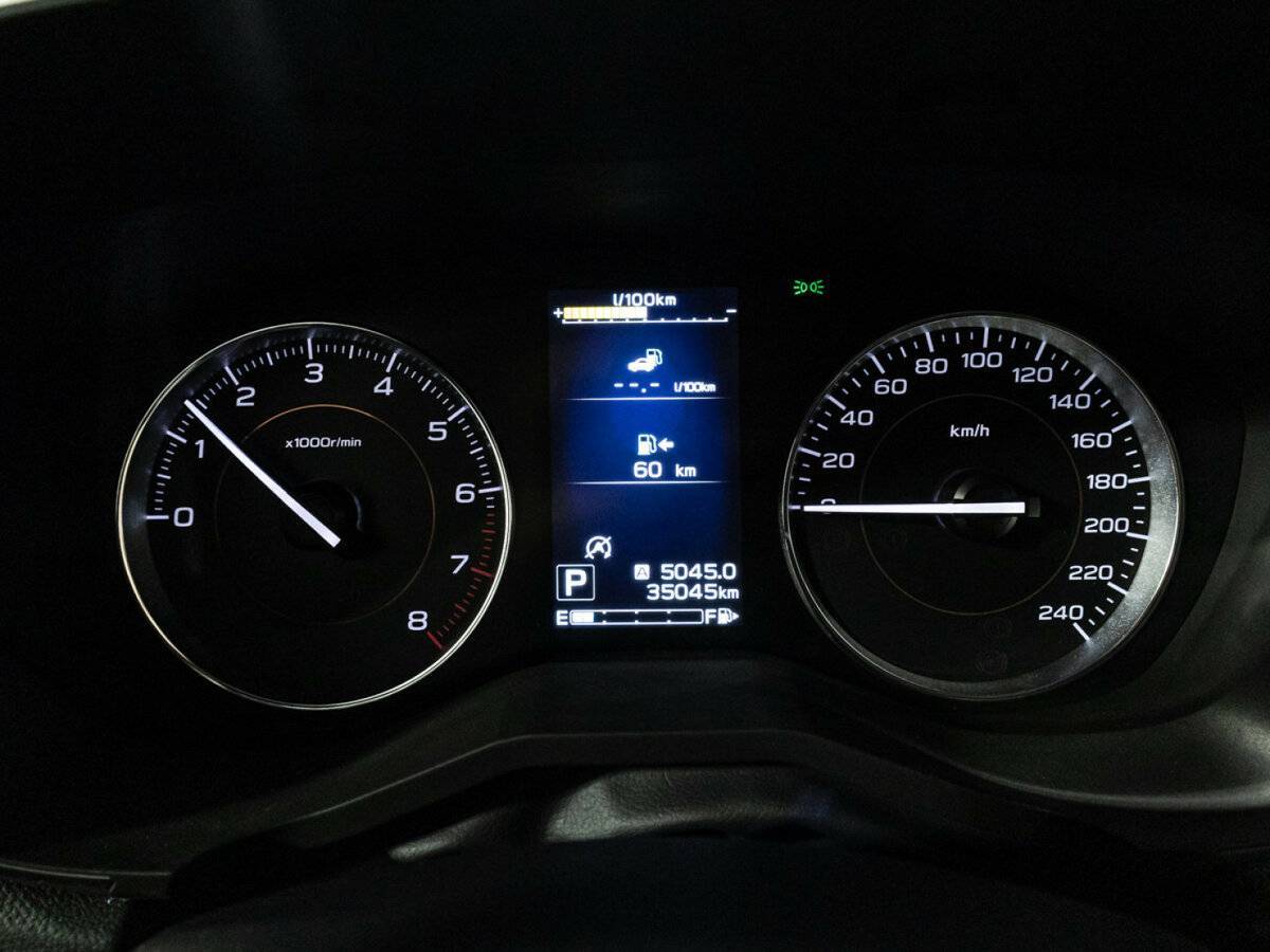 Купить Subaru XV с пробегом. Фото: #11