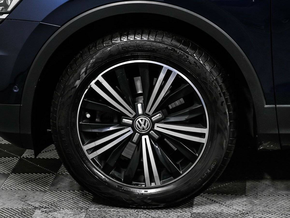 Купить Volkswagen Tiguan с пробегом. Фото: #13