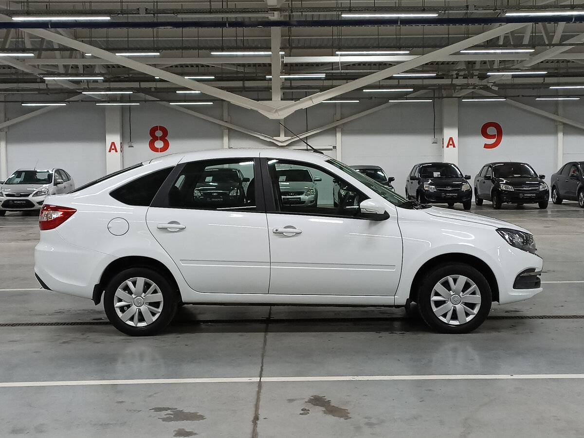 Купить Lada (ВАЗ) Granta с пробегом. Фото: #3