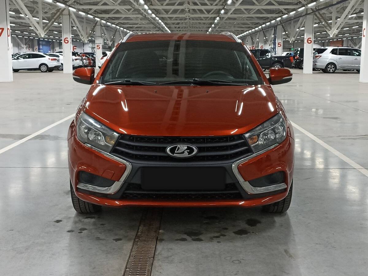 Купить Lada (ВАЗ) Vesta с пробегом. Фото: #1