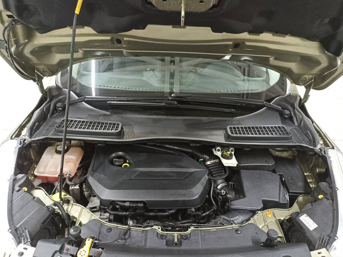 Купить Ford Kuga с пробегом. Фото: #8