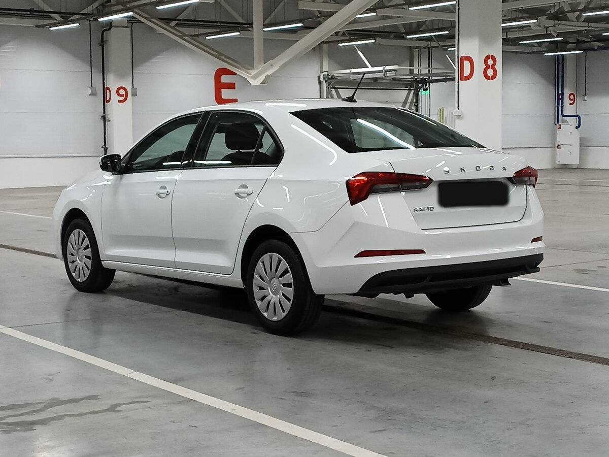 Купить Skoda Rapid с пробегом. Фото: #6