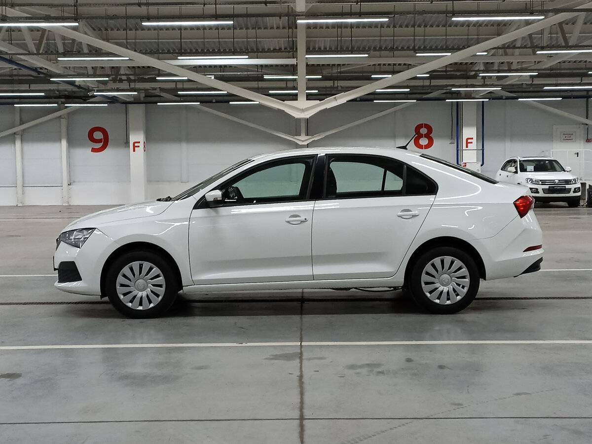 Купить Skoda Rapid с пробегом. Фото: #7