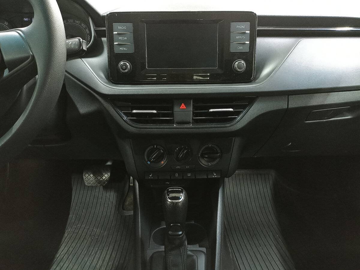 Купить Skoda Rapid с пробегом. Фото: #14