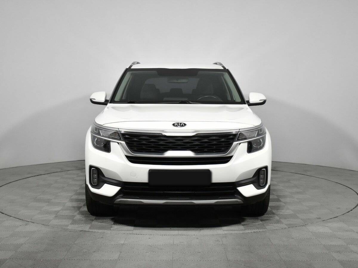 Купить Kia Seltos с пробегом. Фото: #1
