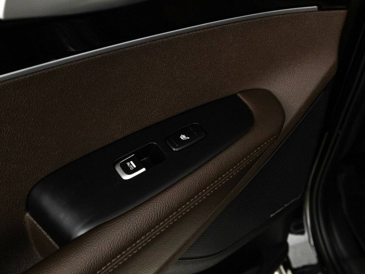 Купить Kia Sorento с пробегом. Фото: #19