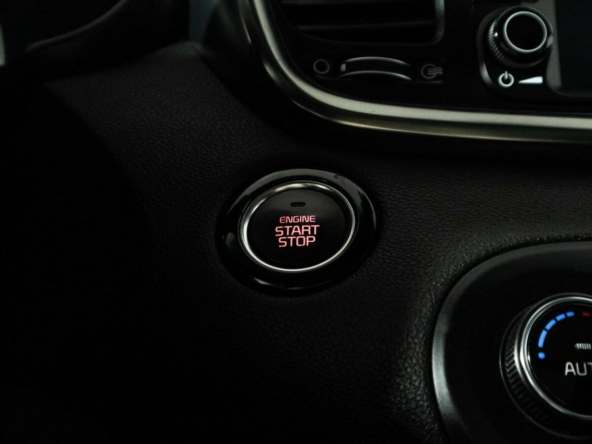 Купить Kia Sorento с пробегом. Фото: #23