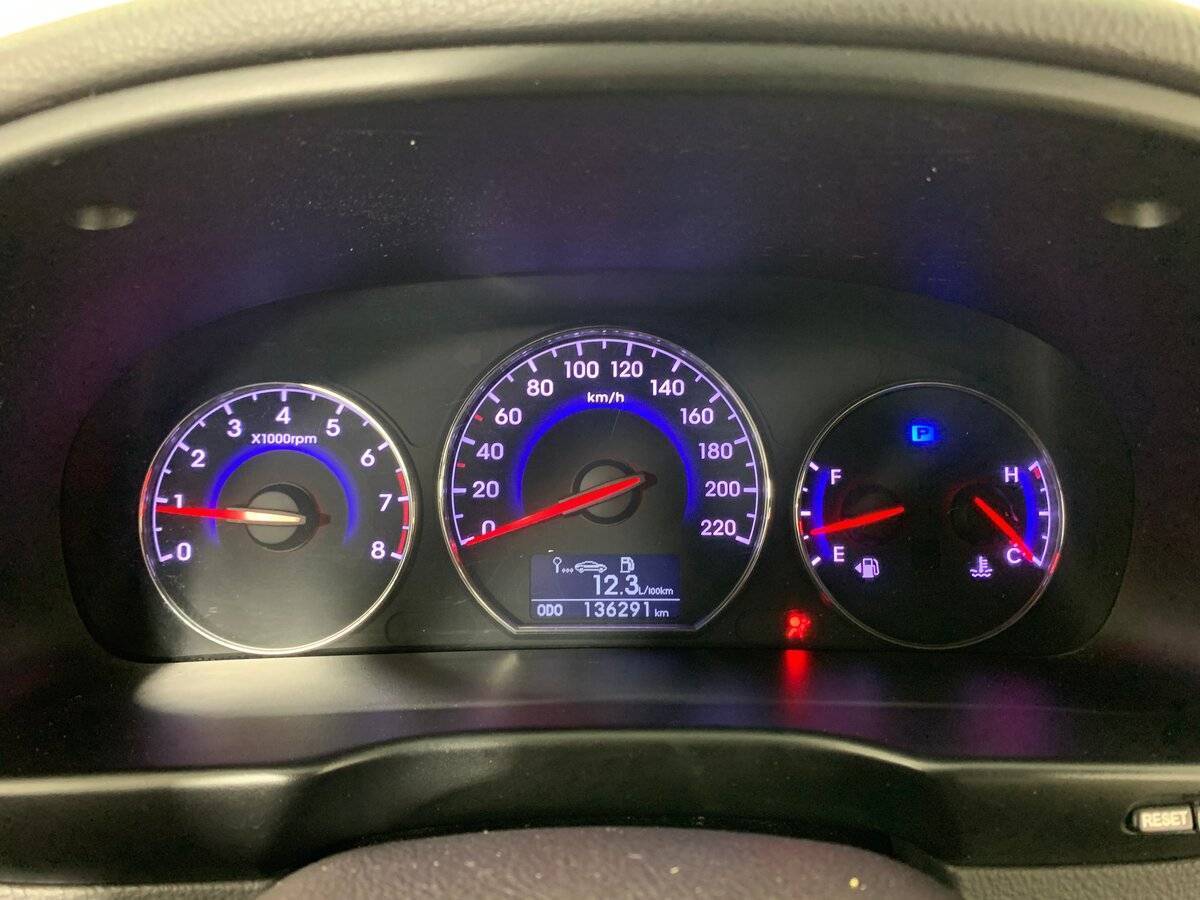 Купить Hyundai Santa Fe с пробегом. Фото: #13