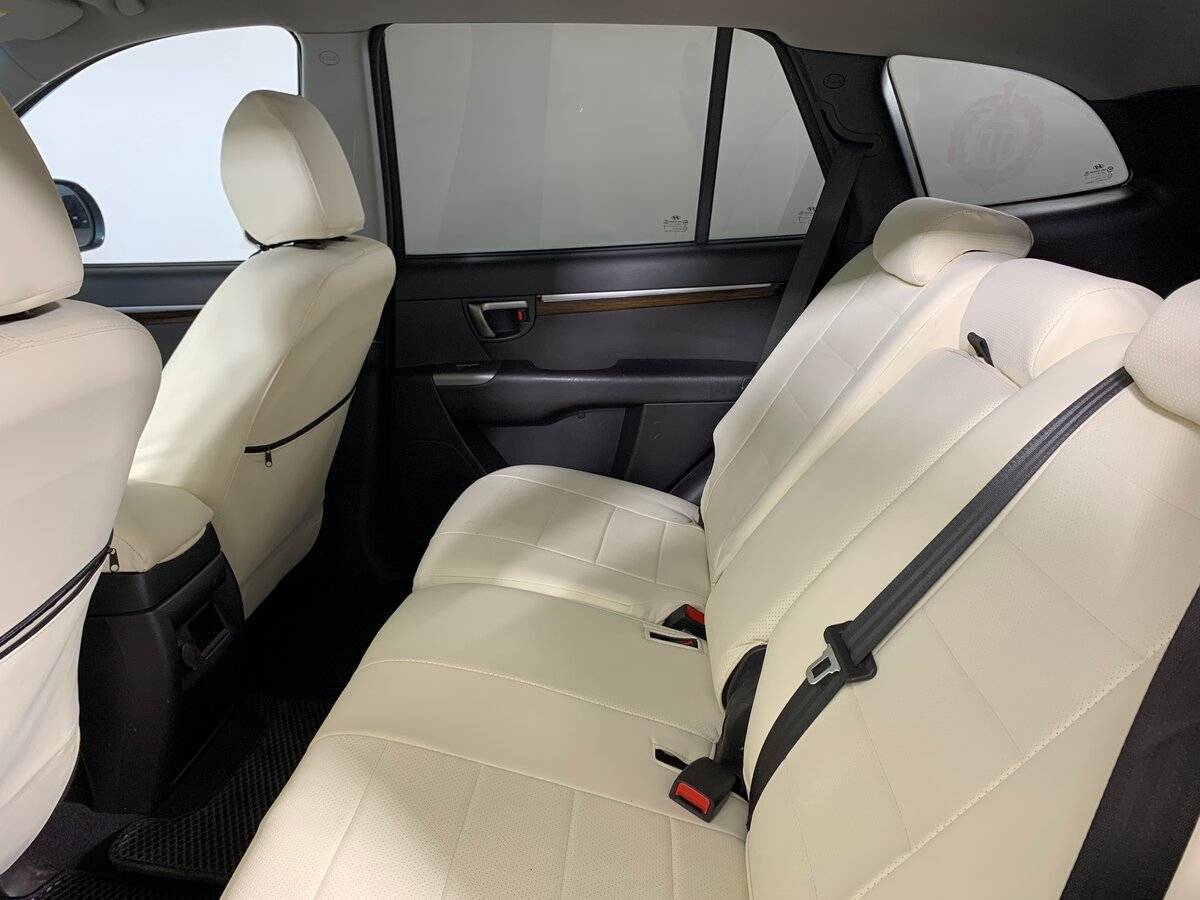 Купить Hyundai Santa Fe с пробегом. Фото: #17