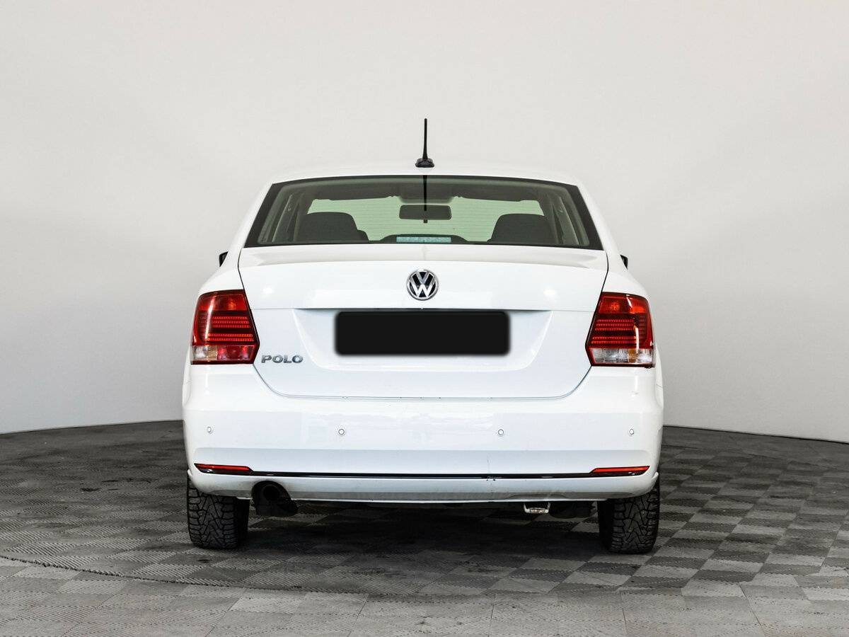Купить Volkswagen Polo с пробегом. Фото: #5