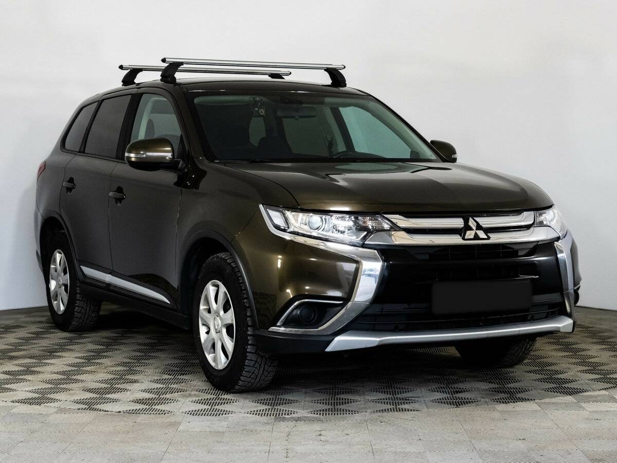 Купить Mitsubishi Outlander с пробегом. Фото: #2
