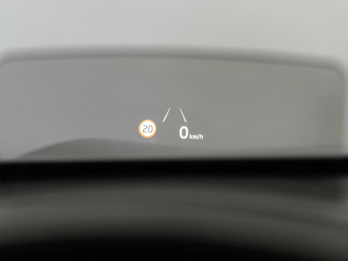 Купить Kia Seltos с пробегом. Фото: #24