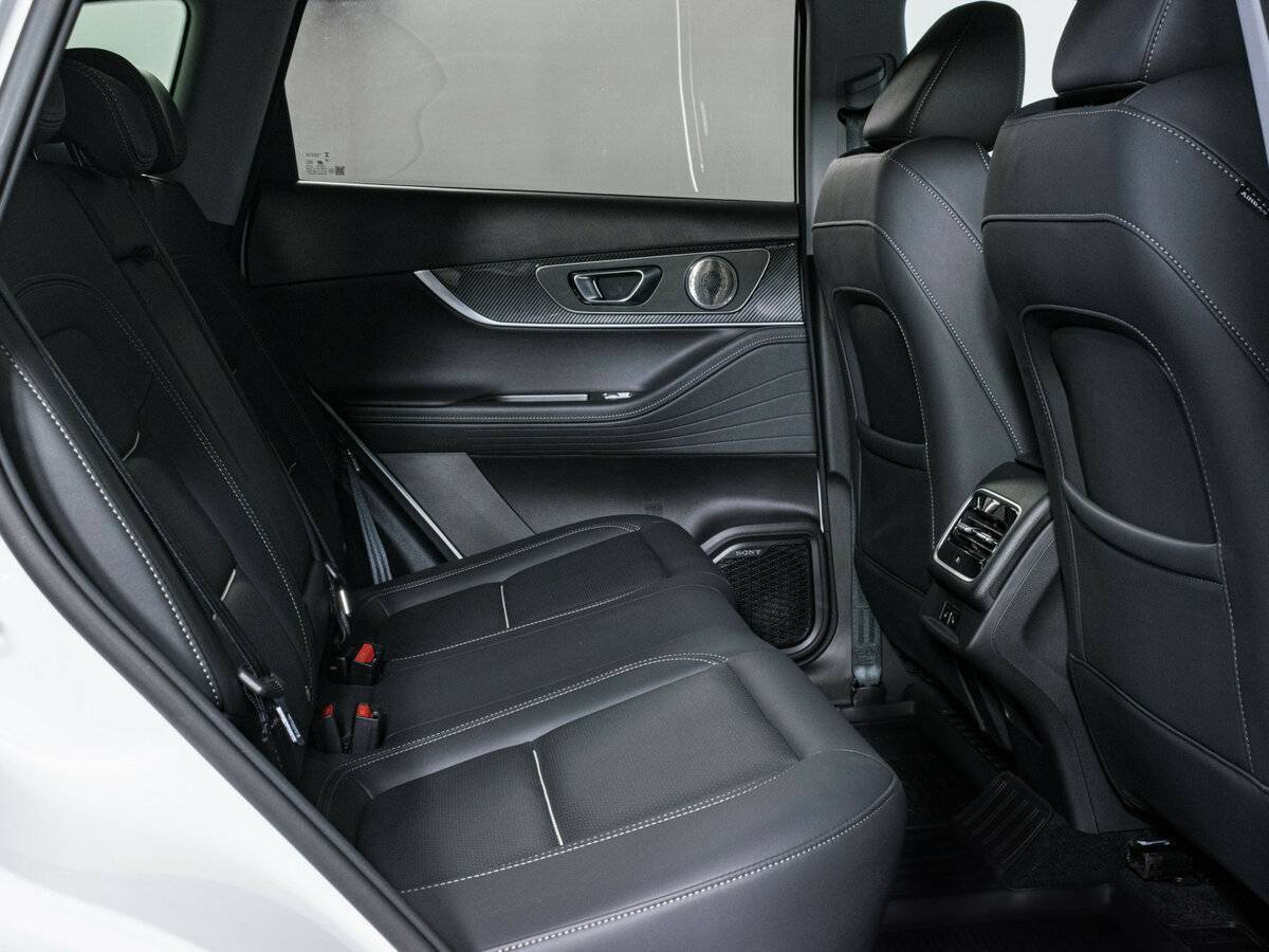 Купить Chery Tiggo 7 Pro Max с пробегом. Фото: #12