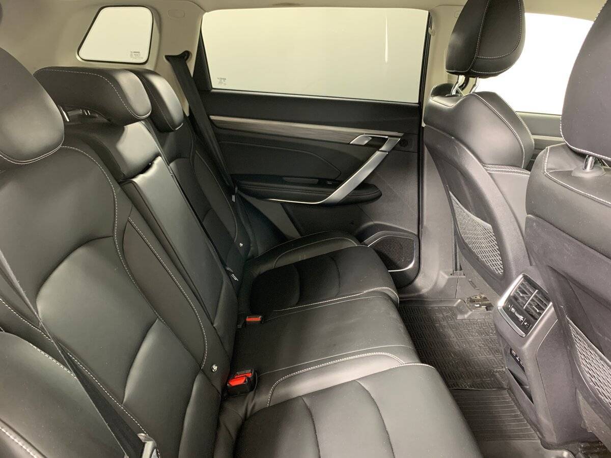 Купить Geely Atlas Pro с пробегом. Фото: #15