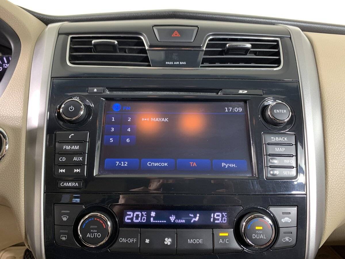 Купить Nissan Teana с пробегом. Фото: #15