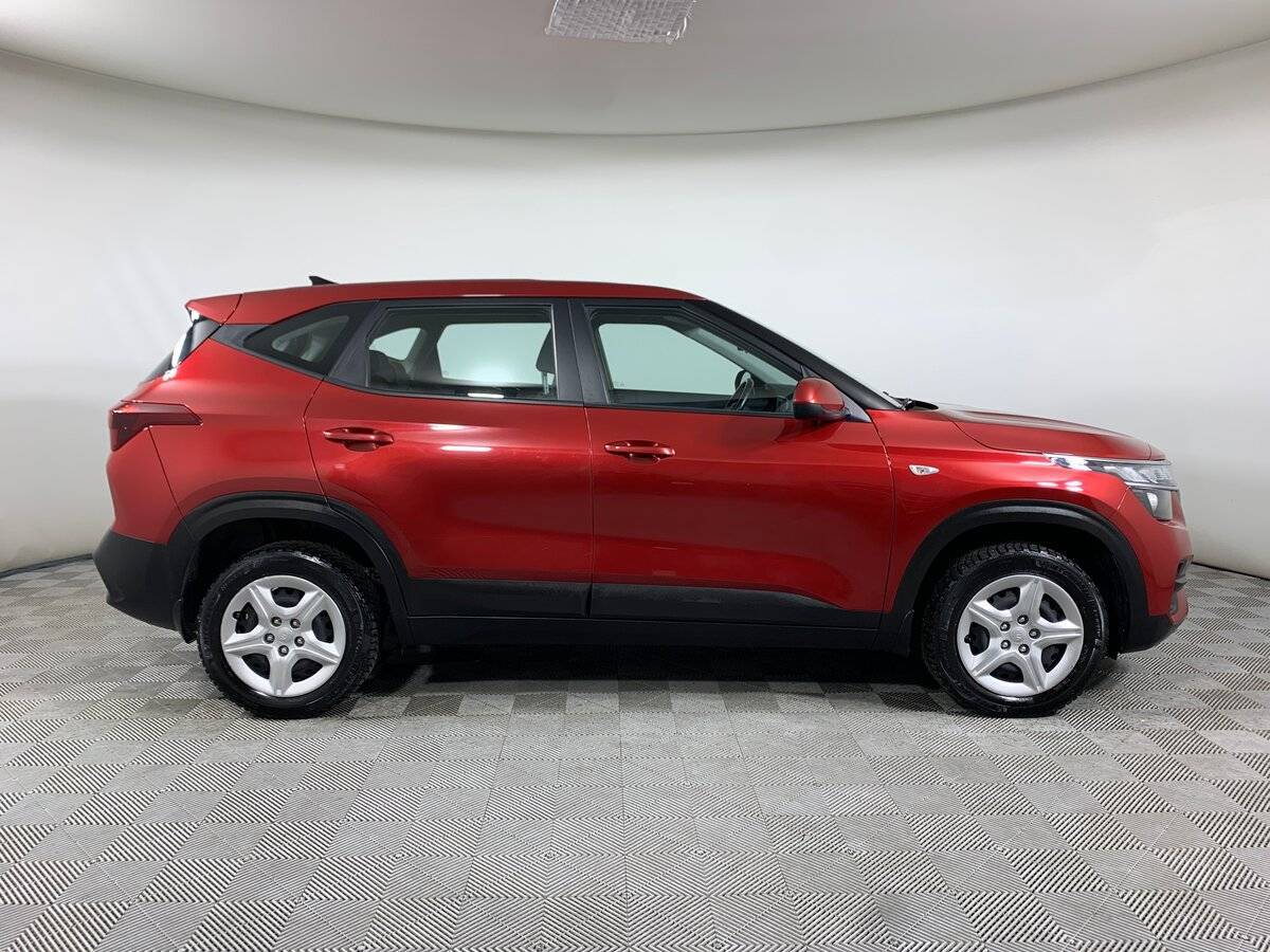 Купить Kia Seltos с пробегом. Фото: #3