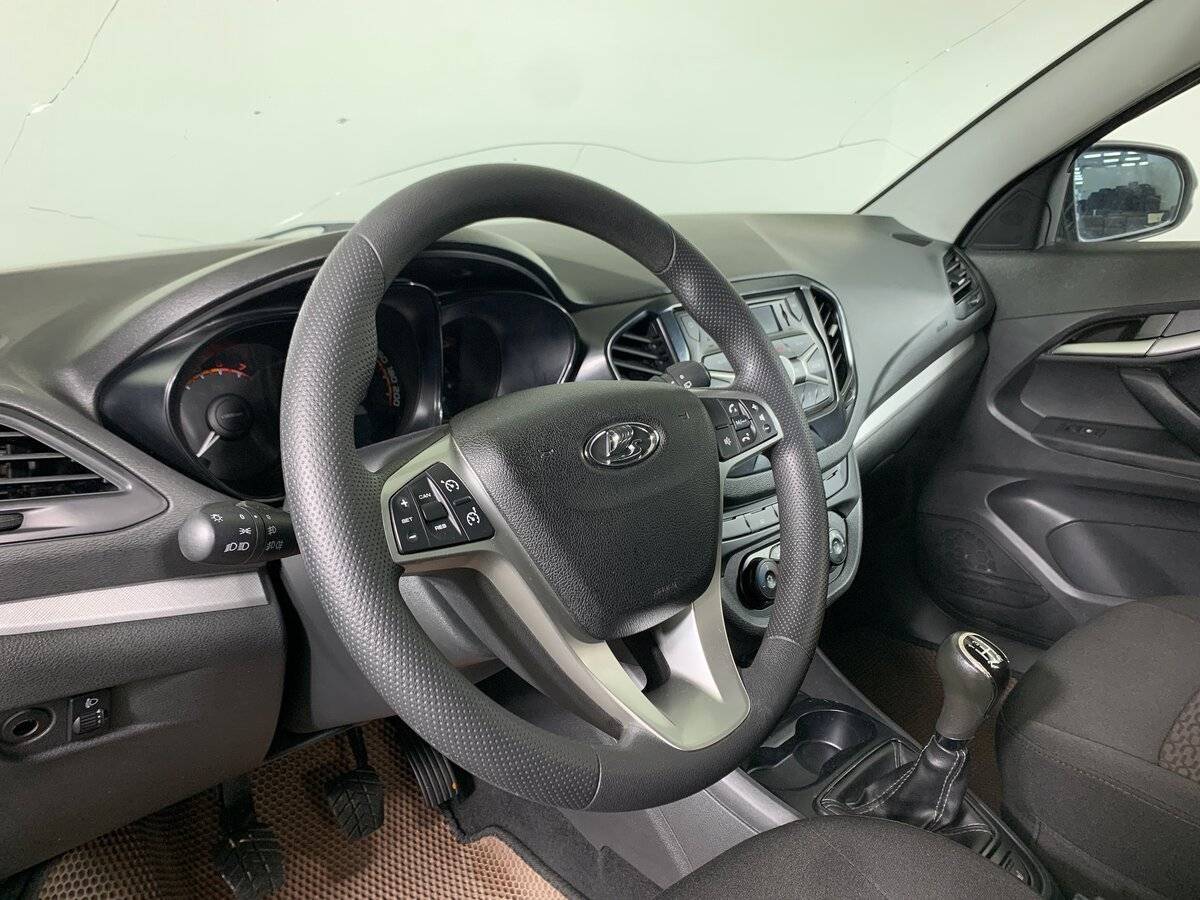 Купить Lada (ВАЗ) Vesta с пробегом. Фото: #10